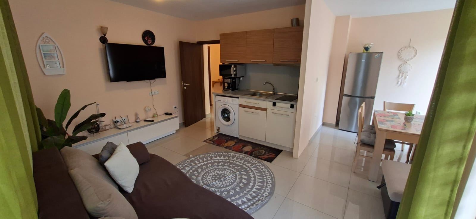 Comfort and practicality by the sea – fully furnished one-bedroom apartment in Sveti Vlas