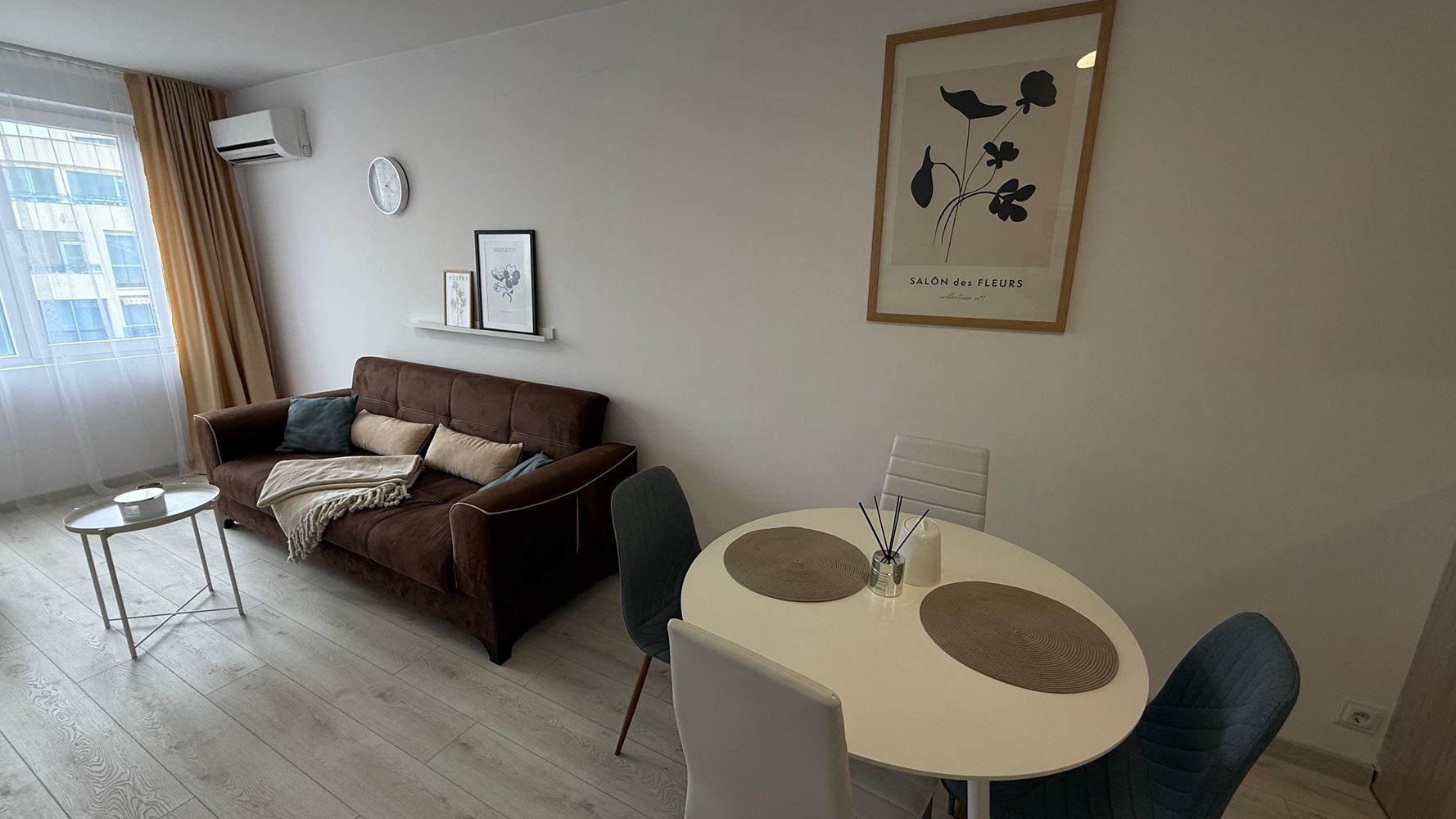 Spacious and Modern One-Bedroom Apartment with Full Amenities in Pomorie