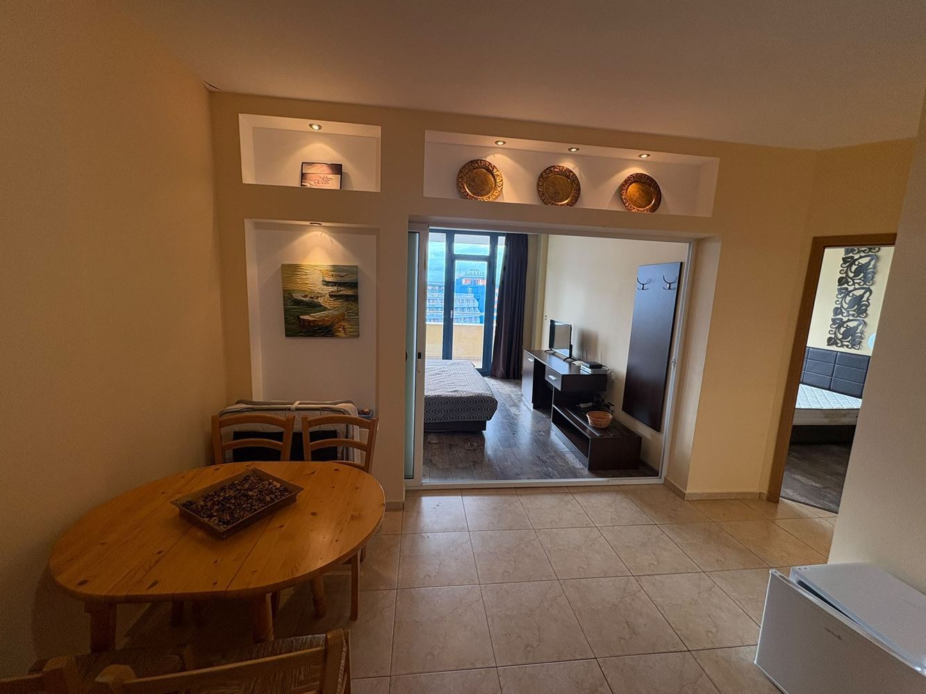 Two-bedroom apartment in Sunny Beach – spacious living, amenities and entertainment in a holiday complex