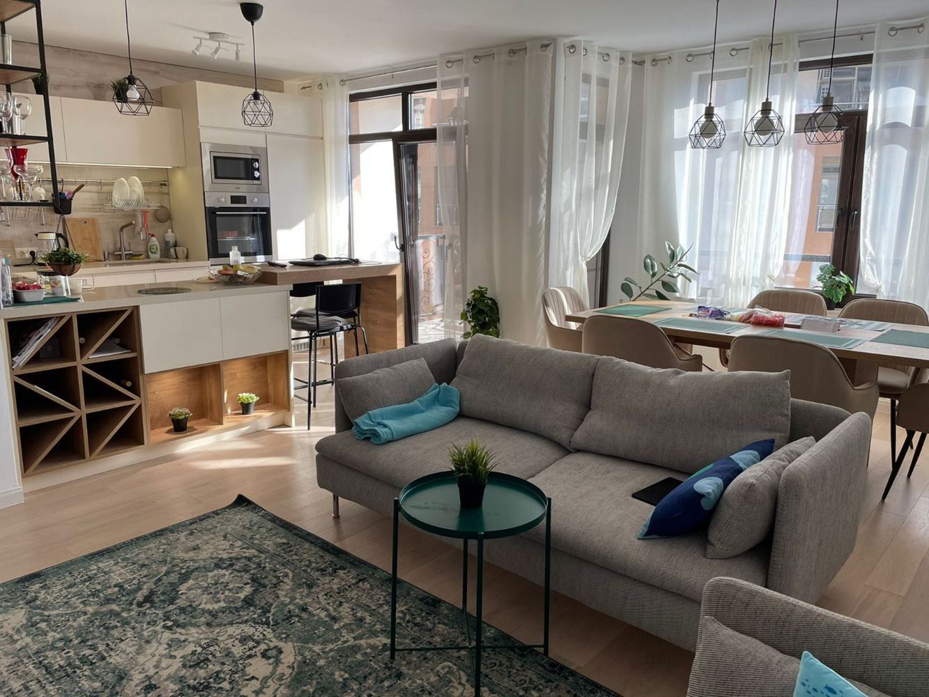 Spacious Five-Room Apartment with Sea Panorama in Pomorie – Comfort, Style and Functionality for a Large Family