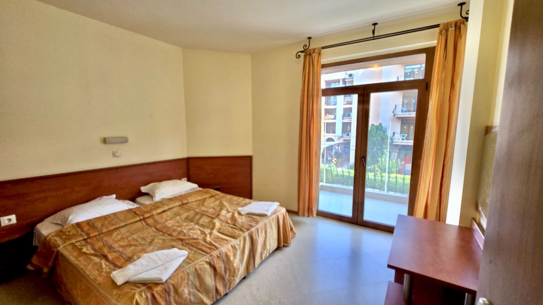 One-Bedroom Apartment near Cacao Beach with Pool View – Documents Ready and Excellent Investment Potential