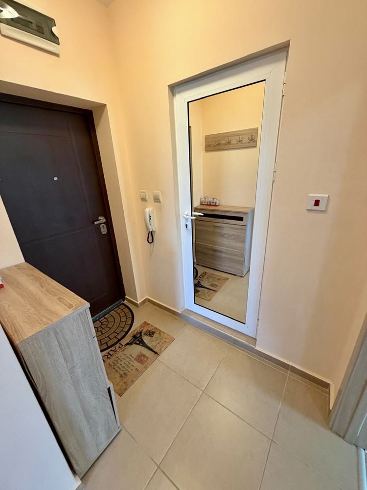 Sarafovo – Spacious One-Bedroom Apartment with Act 16, Minimal Maintenance Fee and Ready Furnishings