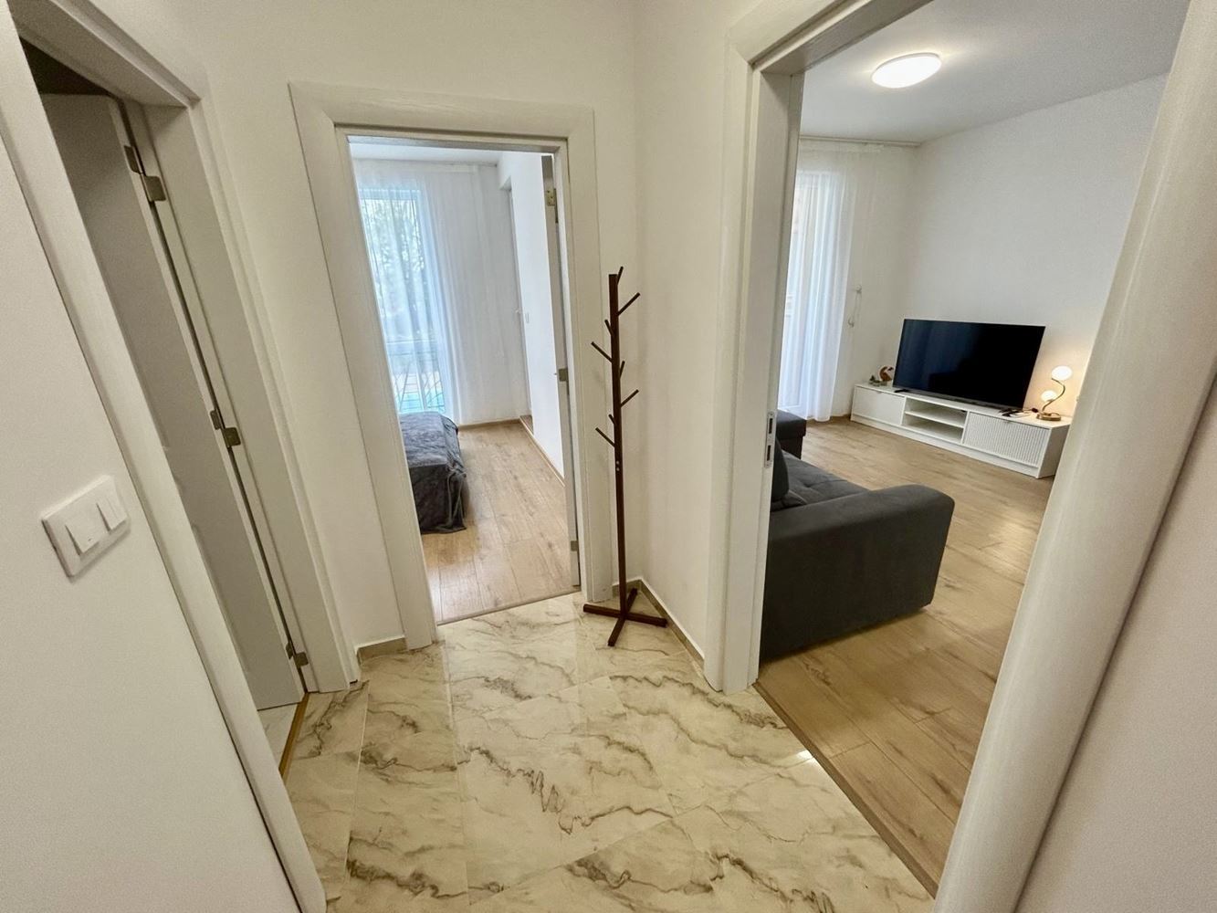 Two-Room Oasis in a New Luxury Complex in Sunny Beach – Pool View