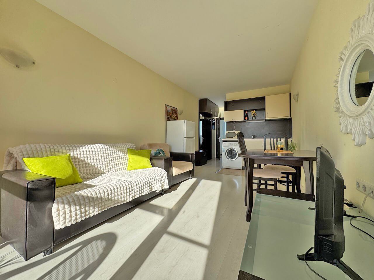 Stylish Studio with a Pleasant Pool View in Sunny Beach