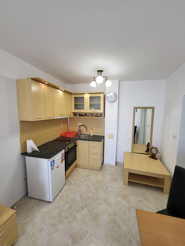 Small One-Bedroom Apartment with Direct Access to the Swimming Pool – A Cozy Property in a Complex with Extensive Facilities near Sunny Beach