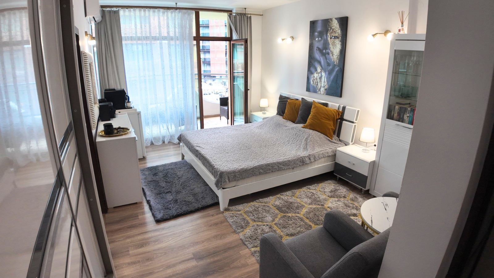 Stylish 1-Bedroom Apartment in a Complex with Swimming Pools and Excellent Amenities