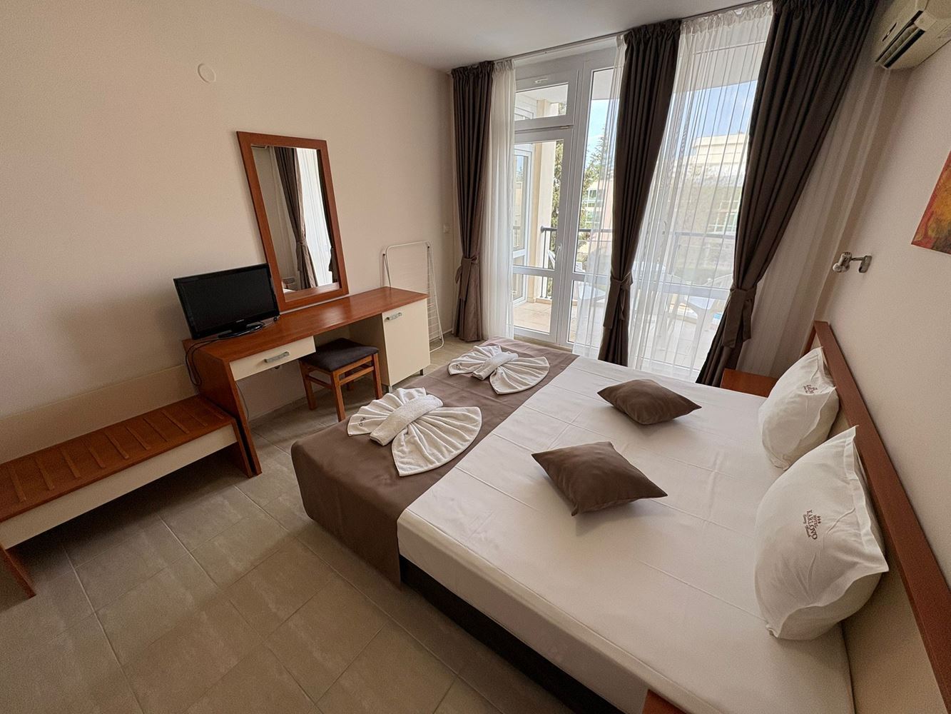 Two-Bedroom Apartment 300 Meters from the Beach in the Center of Sunny Beach
