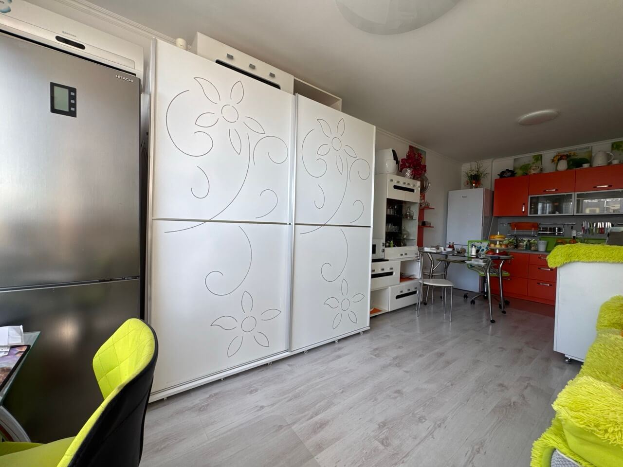 Spacious Furnished Studio in Sveti Vlas – 200 Metres from the Beach, with a Luxury SPA Centre and Excellent Amenities