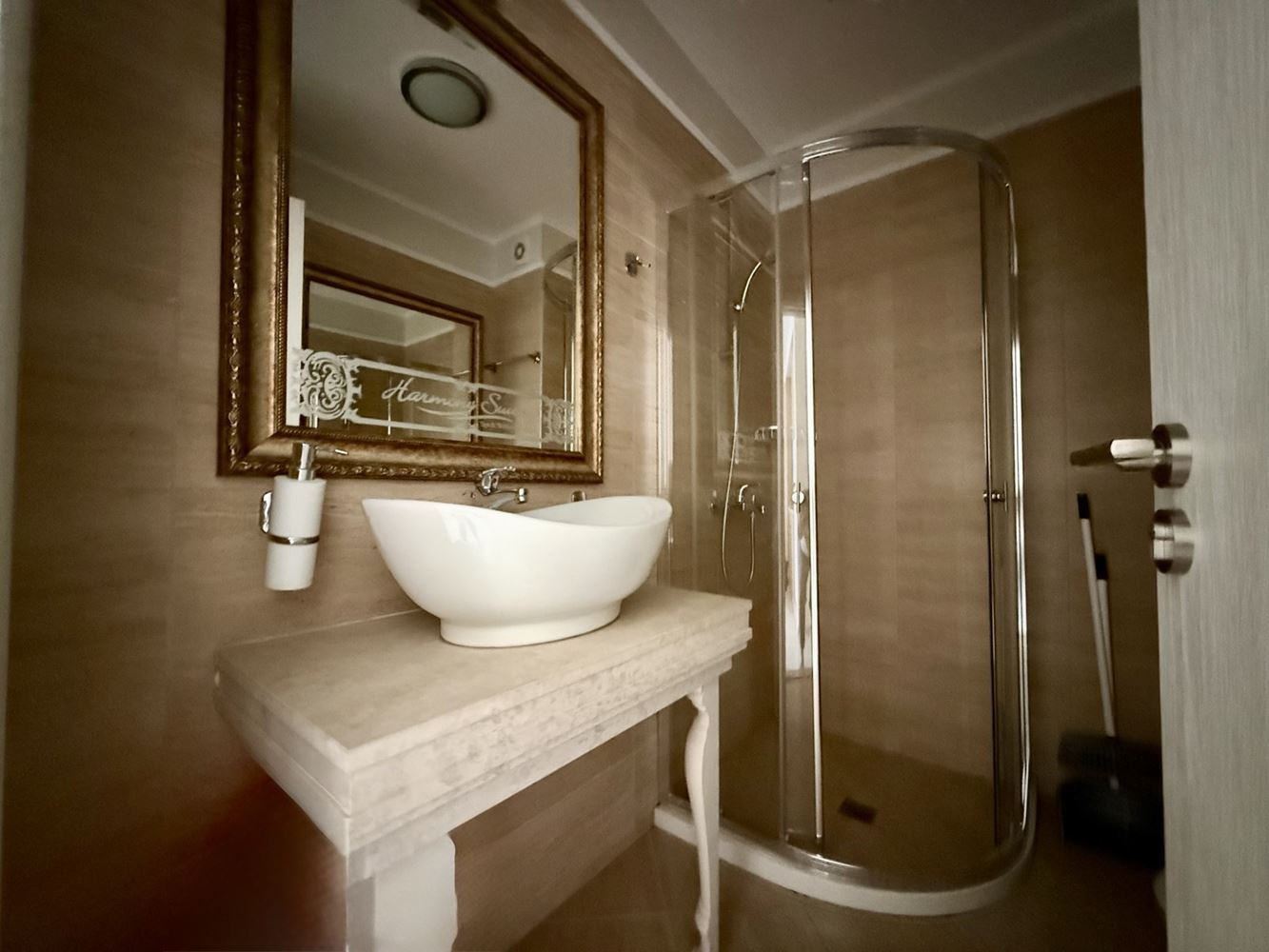 One-Bedroom Apartment in a Luxury Complex in Sunny Beach with Impressive Swimming Pools and Relaxation Areas