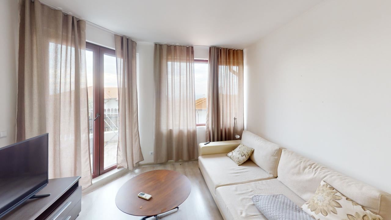 Two-Bedroom Apartment with Mountain Panorama in a Year-Round Complex near Sunny Beach