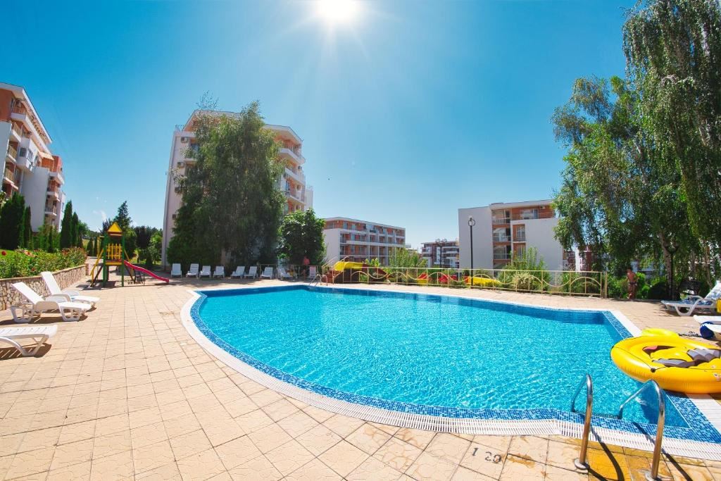 Stylish one-bedroom apartment in an elite complex in Sveti Vlas – comfort, tranquility, and year-round convenience