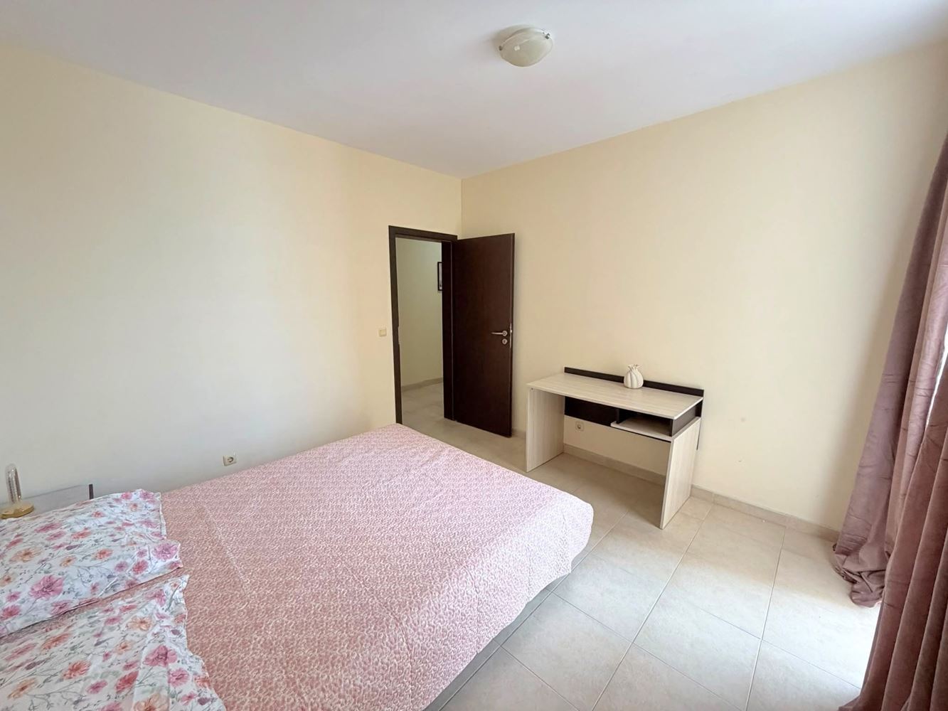 Three-room apartment in Sunny Beach with no maintenance fee – excellent location, attractive investment