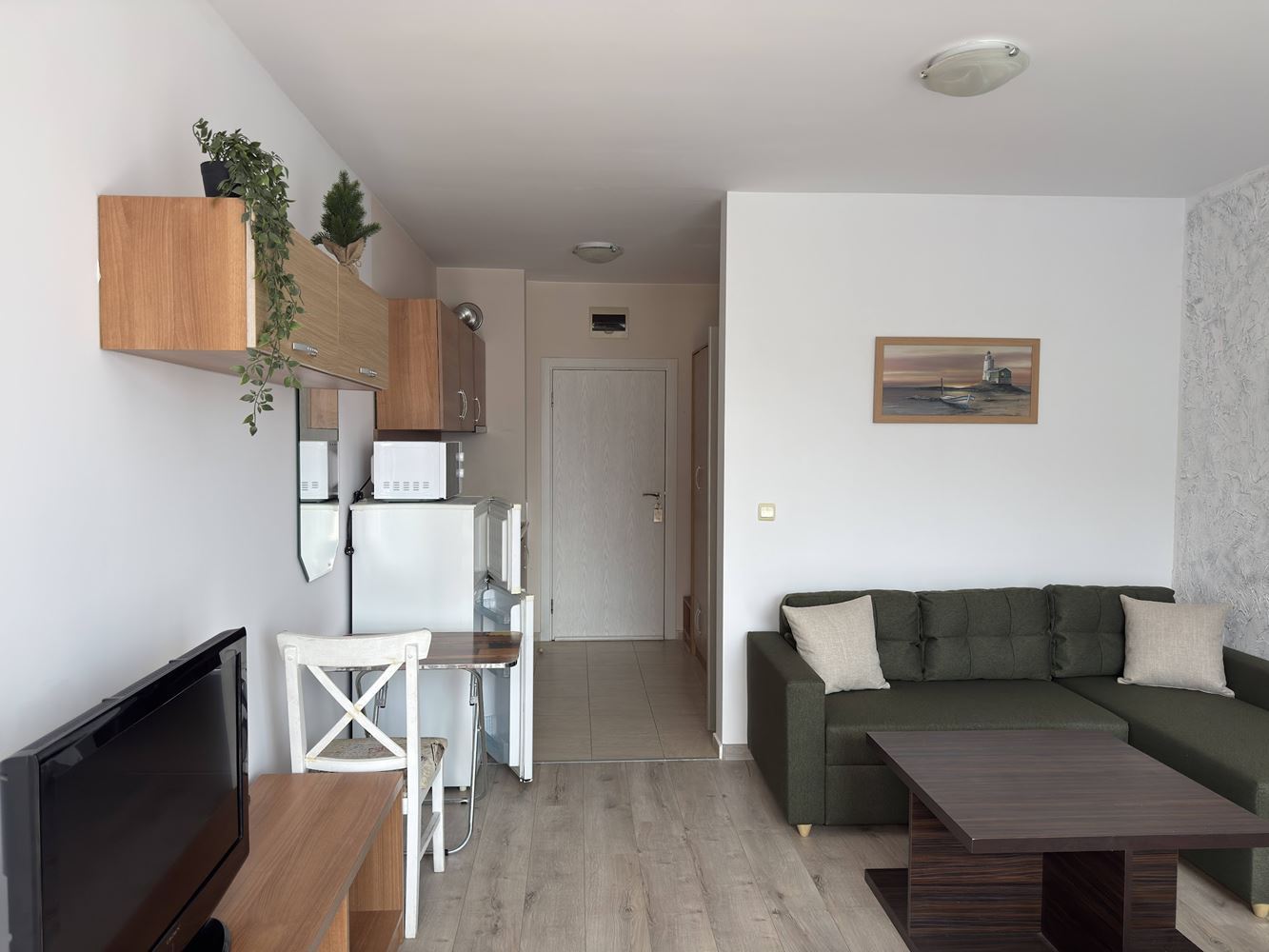 Spacious Studio in Sunny Beach – Excellent Location Only 400 Meters from the Beach