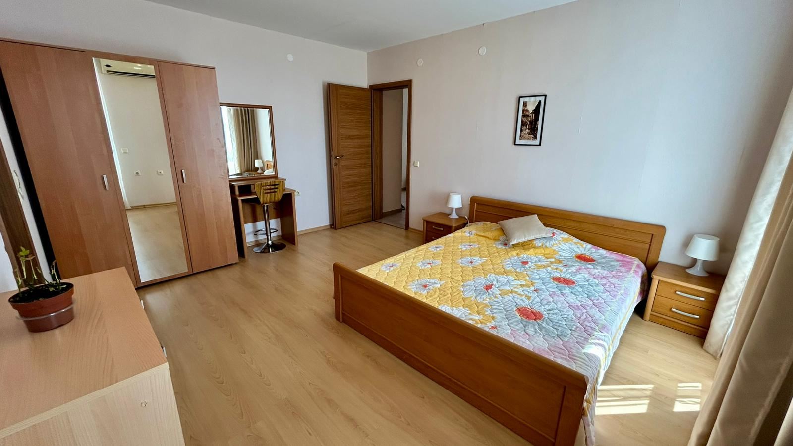 Sveti Vlas – three-bedroom apartment with direct panoramic sea view in a first-line complex