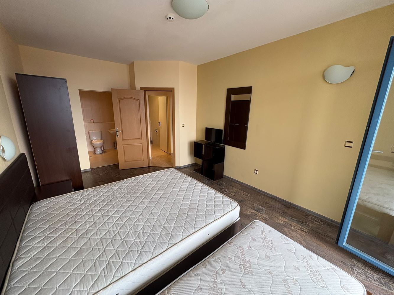 Two-bedroom apartment in Sunny Beach – spacious living, amenities and entertainment in a holiday complex
