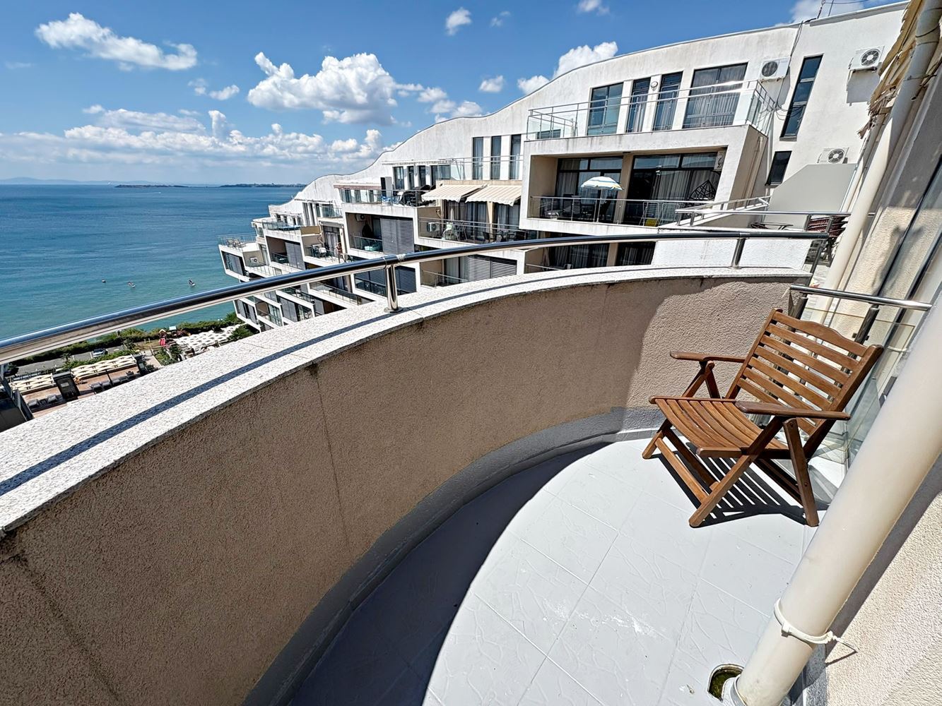 Luxury One-Bedroom Apartment with Panoramic Sea View on the First Line in Sveti Vlas