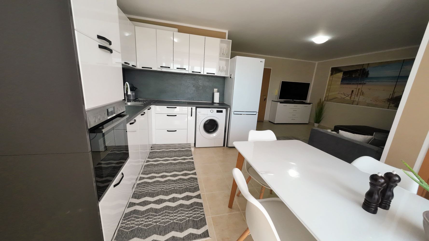 Cozy One-Bedroom Apartment in Sunny Beach – Comfort, Space and Excellent Seaside Location