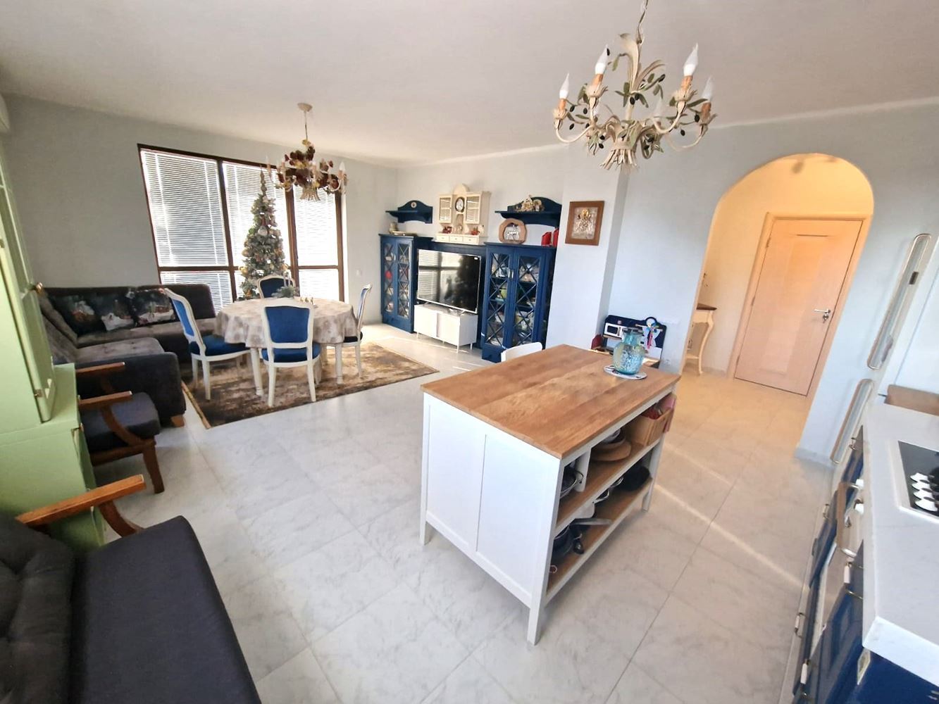 Exclusive apartment with three bedrooms – ultimate living standard and discreet luxury
