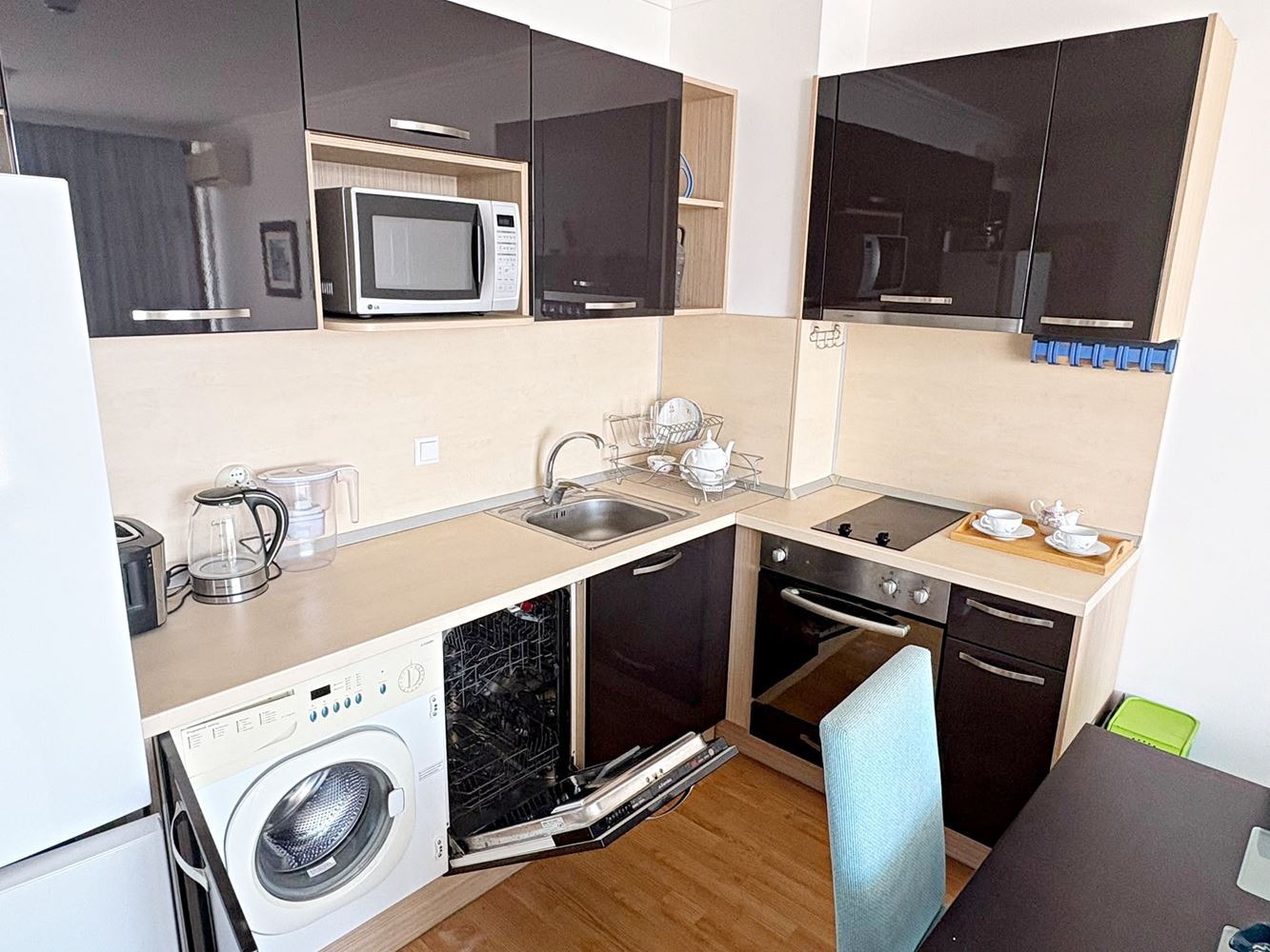 Luxury One-Bedroom Apartment with Panoramic Sea View on the First Line in Sveti Vlas