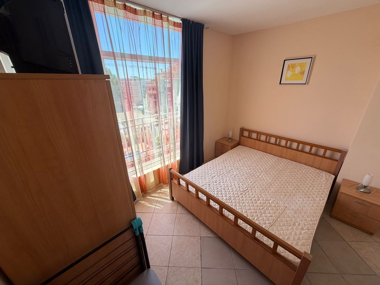 Spacious One-Bedroom Apartment in a Prestigious Gated Complex Near the Beach in Sunny Beach