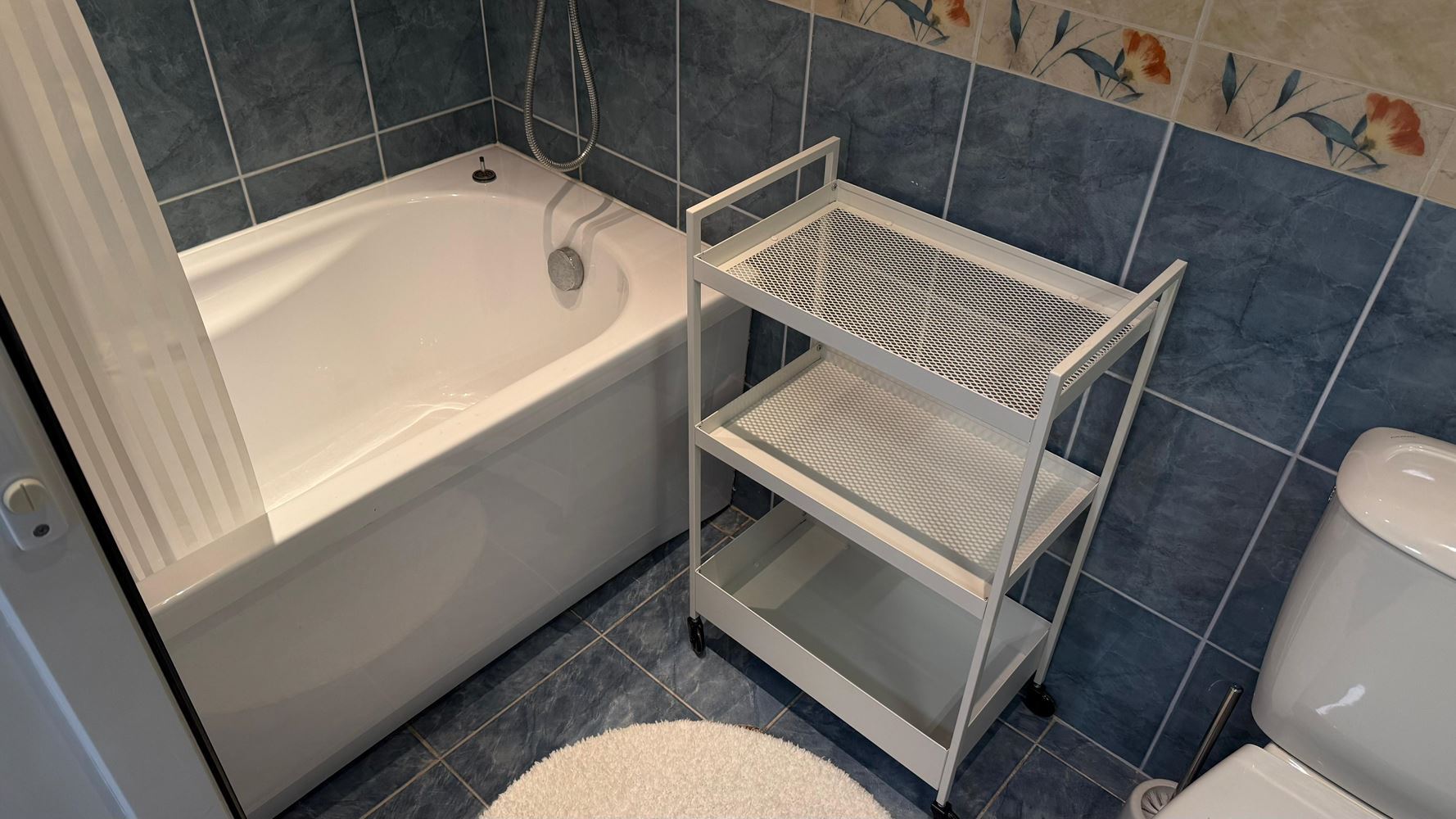 Spacious and Modern One-Bedroom Apartment with Full Amenities in Pomorie