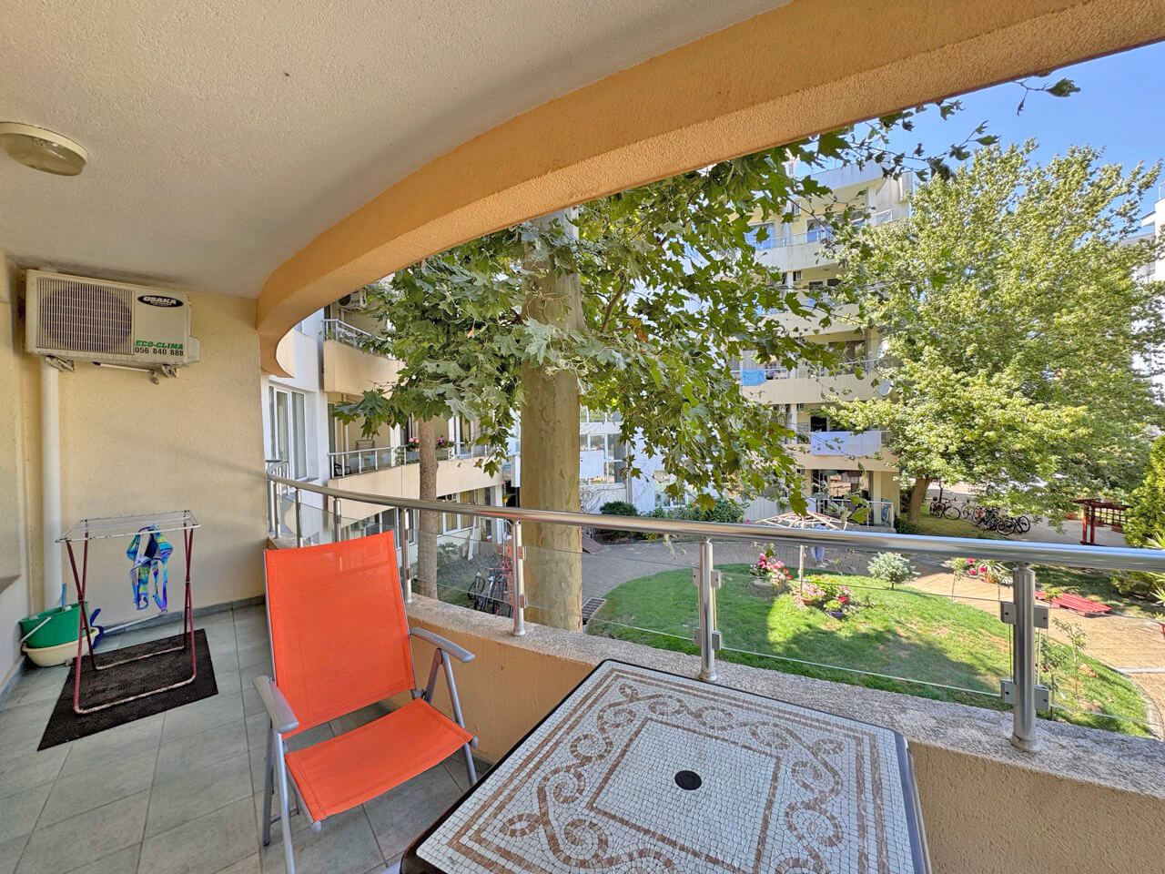 Two-room apartment with pool view, 100 m from the beach in Sunny Beach