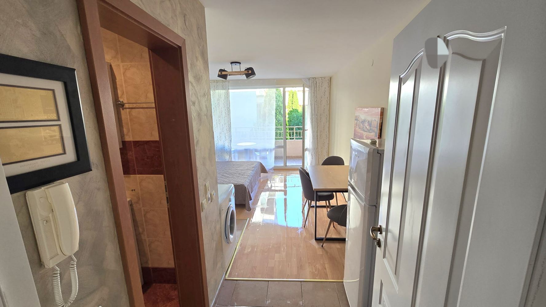 Bright Studio with Pool View in a Modern Complex in Sunny Beach