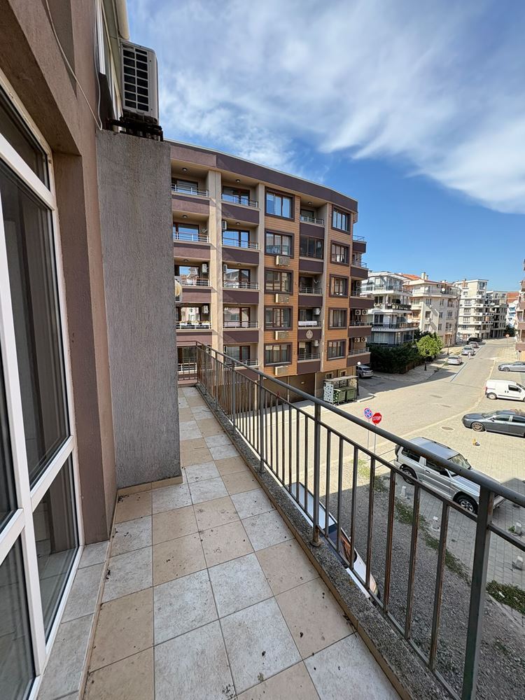 Spacious Apartment with Two Bedrooms in Pomorie – Only 400 Metres from the Sea