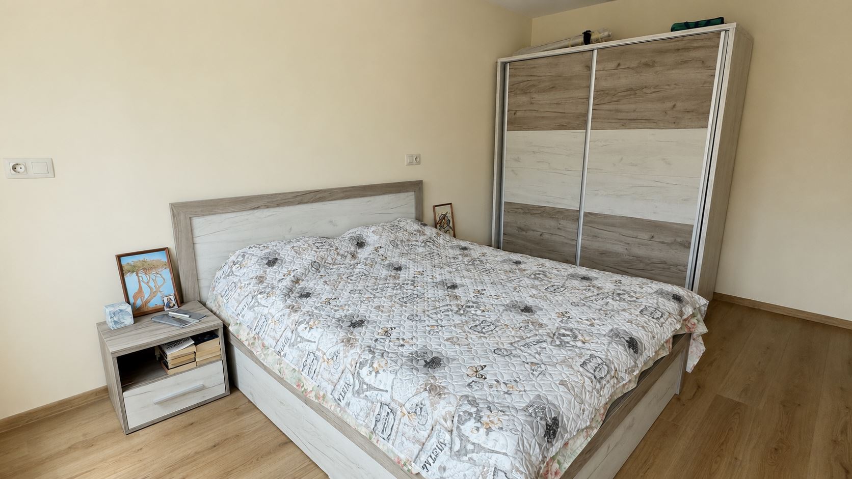One-Bedroom Apartment Just Steps from the Sea in the Heart of Pomorie Old Town