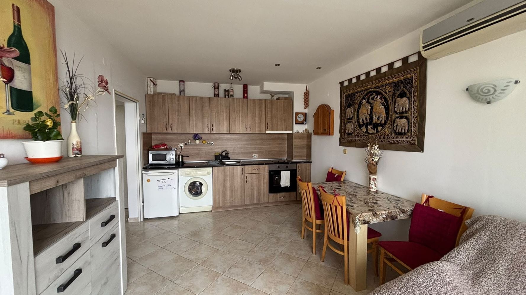 One-bedroom apartment with sea view in Sveti Vlas – no maintenance fee, with parking, ready to move in