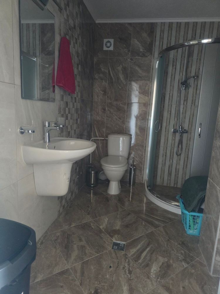 Spacious Two-Bedroom Apartment with Partial Sea View – Excellent Location Close to the City Center and the Beach