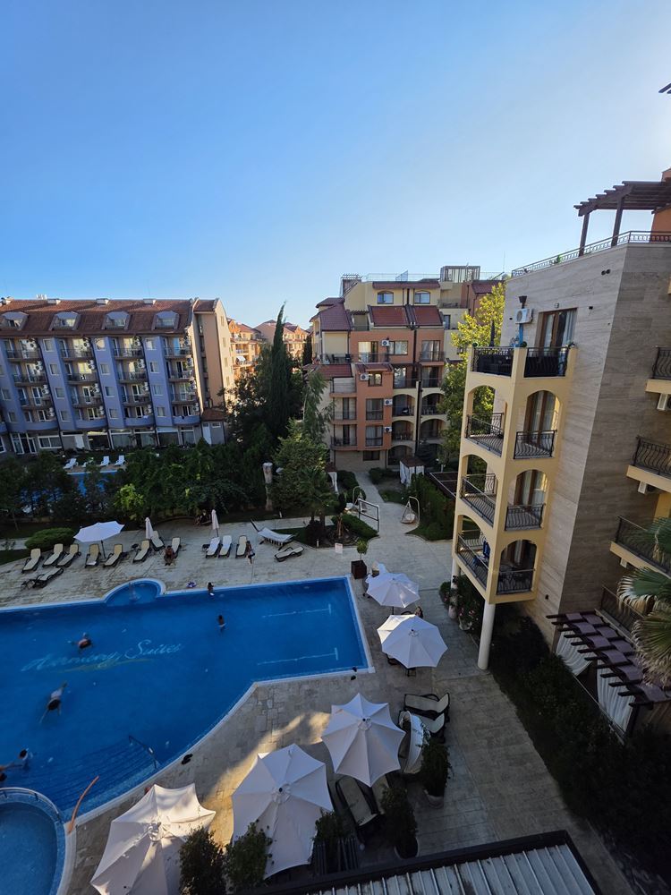 Wonderful one-bedroom apartment in a complex in Sunny Beach – pool view; style and comfort