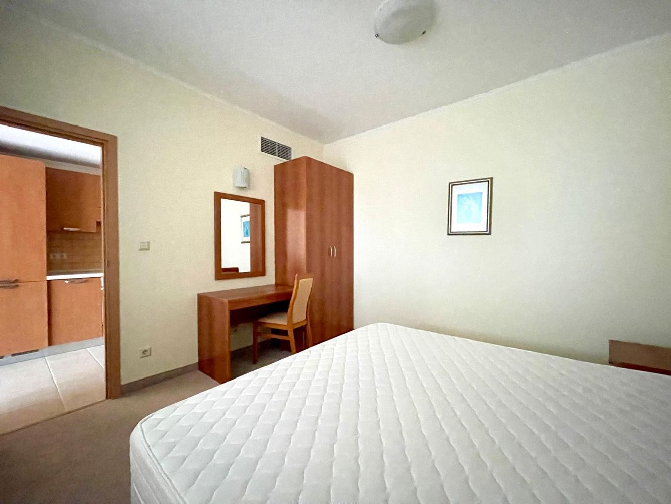 Spacious one-bedroom apartment on the first line with sea view in Pomorie