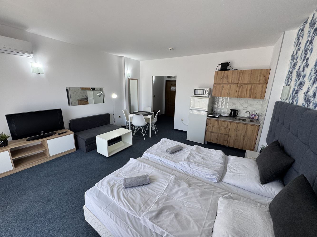 Panoramic Studio Steps Away from the Sea in Sunny Beach – Luxury, Comfort and a Prestigious Location