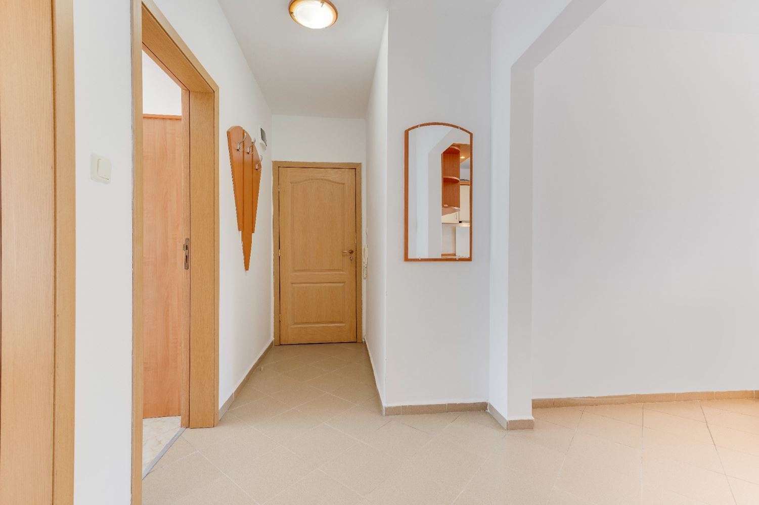 Spacious Apartment with Pool View in Sunny Beach – An Excellent Choice for Holidays and Investment