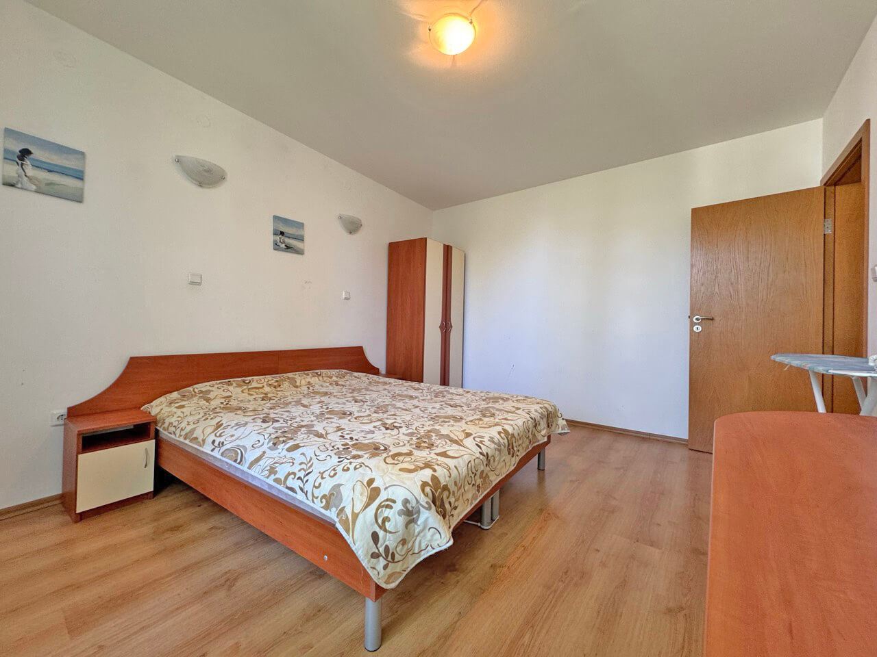 Furnished Apartment with Pool View in a Peaceful Green Area in Sunny Beach