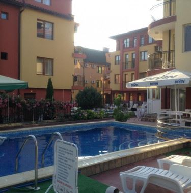 Elegant Fully Furnished Studio with Pool View in Nessebar – Excellent Investment and Holiday Property
