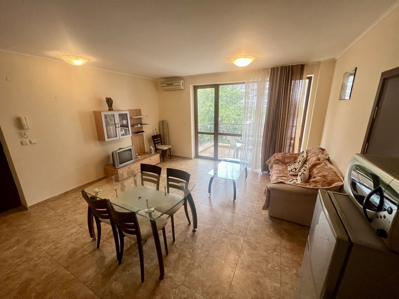 Spacious Two-Bedroom Apartment with Pool View in a Prestigious Complex in Nessebar