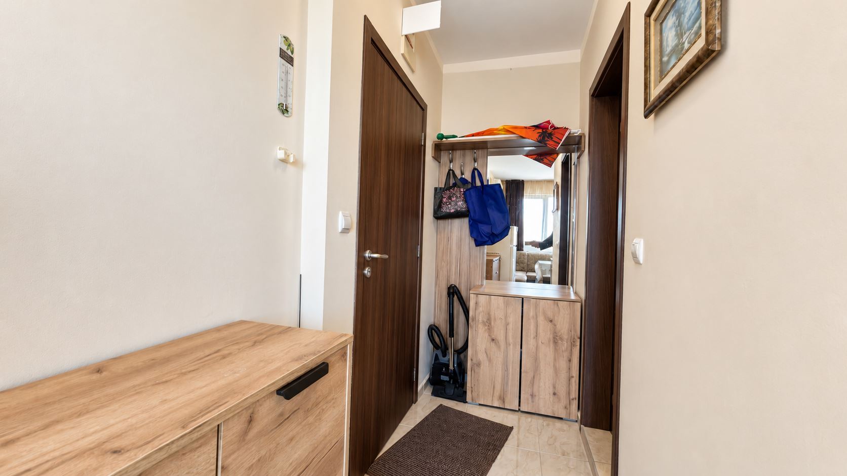 Cosy Small One-Bedroom Apartment in a Complex with a Swimming Pool and 24-Hour Security
