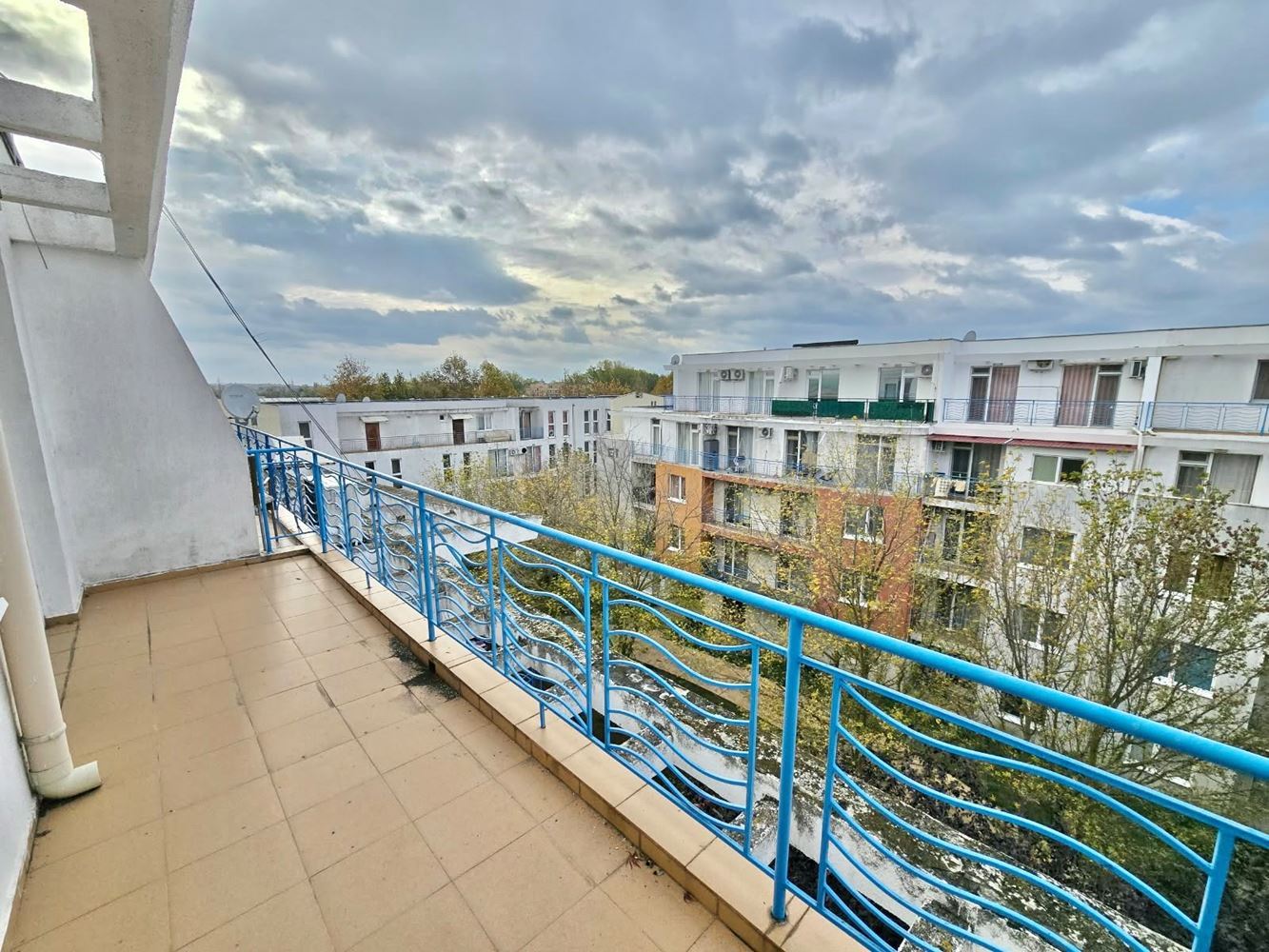 Spacious Two-Bedroom Duplex Apartment with Three Balconies in Sunny Beach – Act 16, Residential Electricity and Pool View