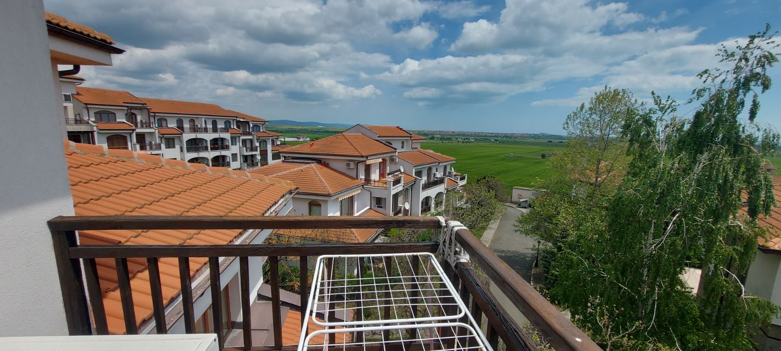 One-bedroom apartment with panoramic sea view in Aheloy – comfort, space and tranquility