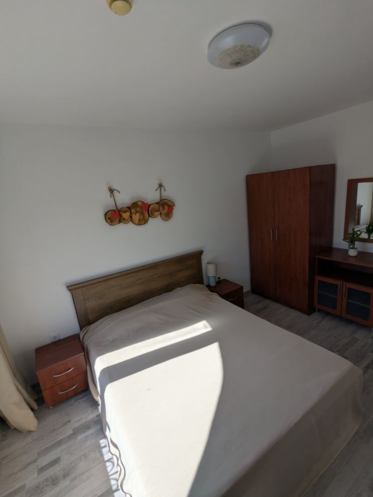 One-bedroom apartment with direct sea view in a luxury first-line complex in Aheloy