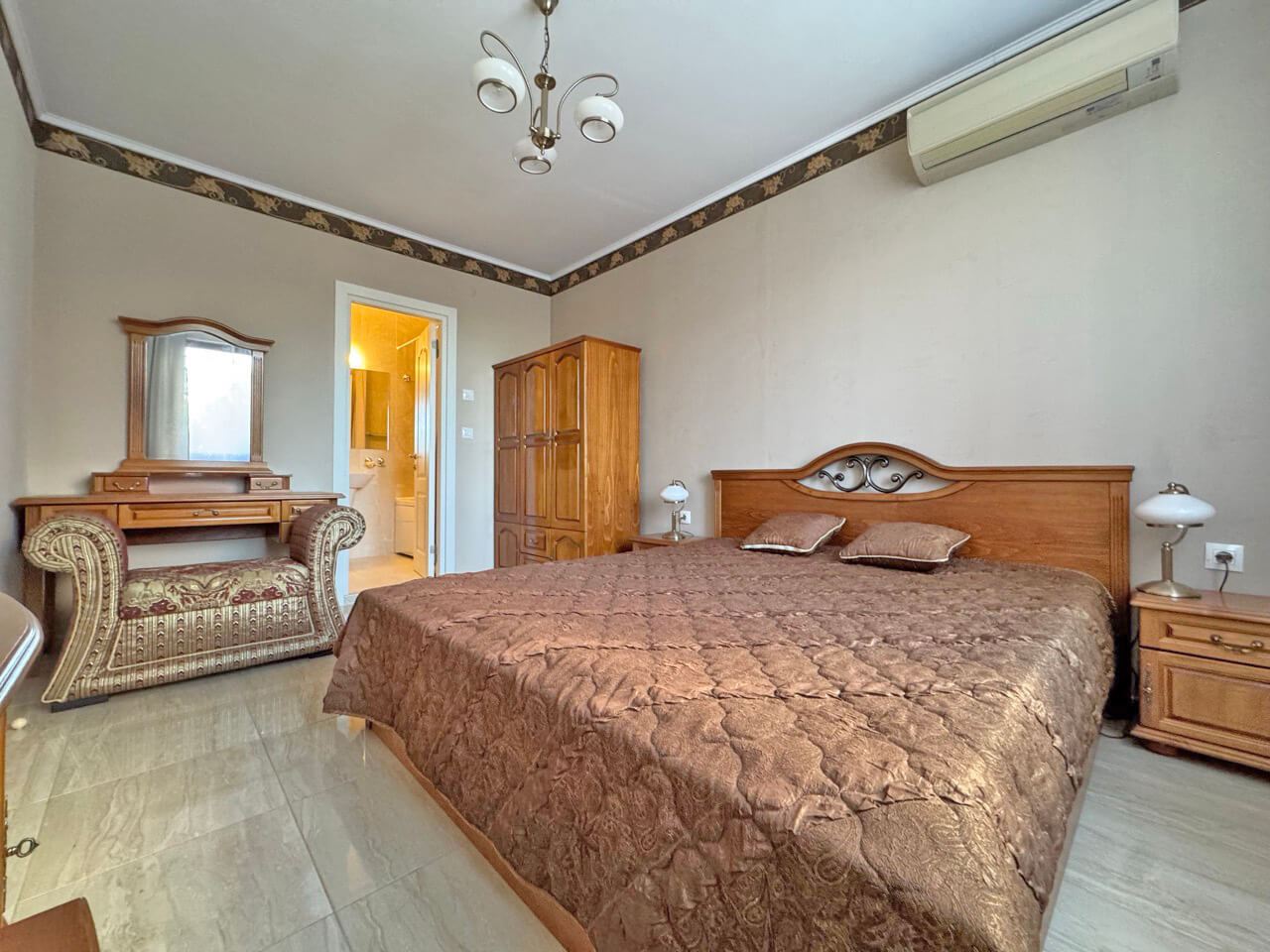 Luxury Two-Bedroom Apartment in an Exclusive Year-Round Complex in Nessebar
