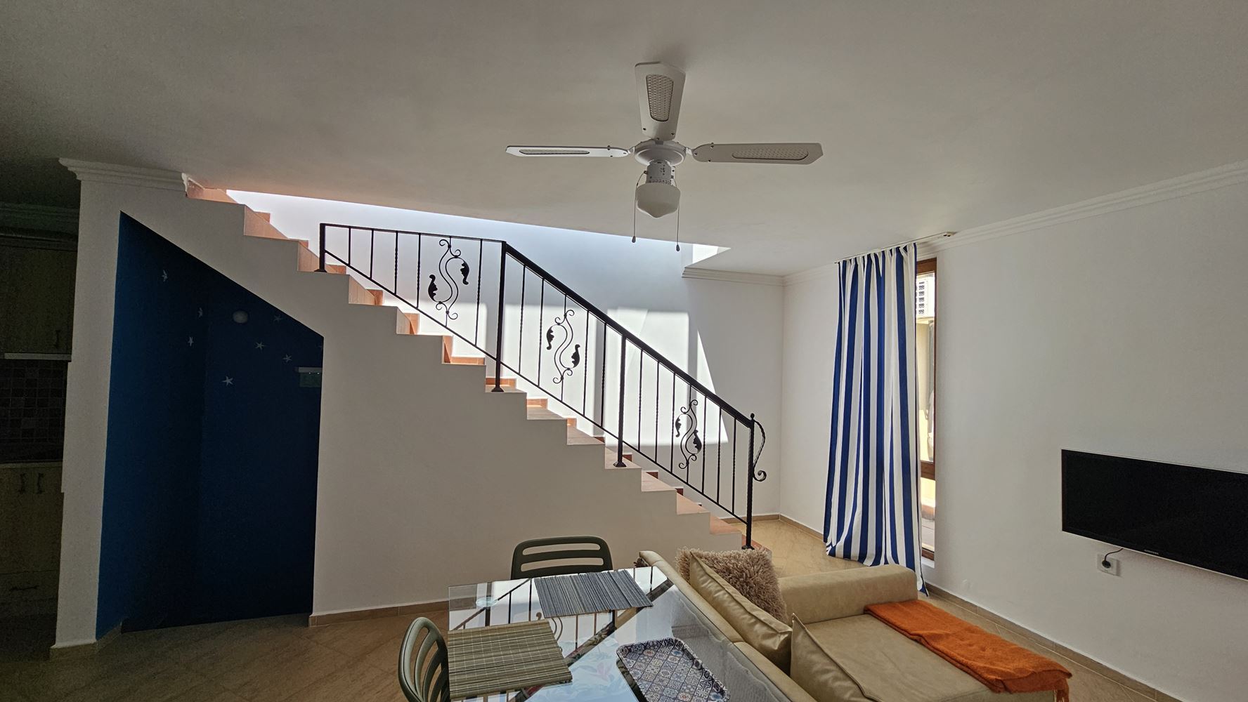 Two-Level Apartment with a Large Panoramic Terrace in a Prestigious Complex in Sveti Vlas