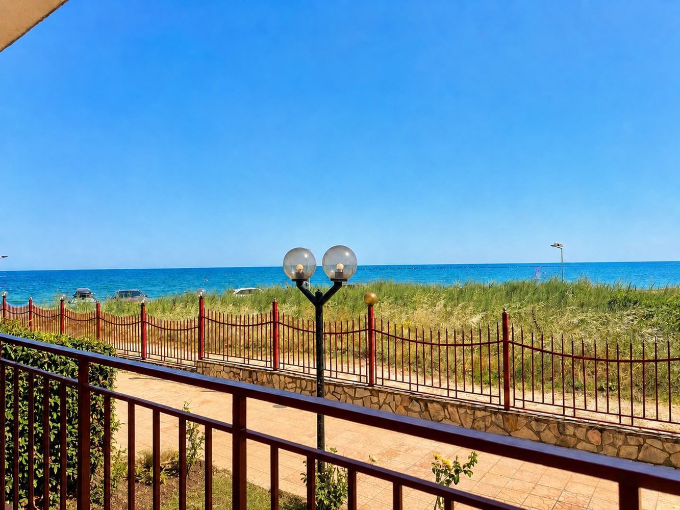 Furnished Studio with Panoramic Sea View in Ravda, Just 50 Meters from the Sea