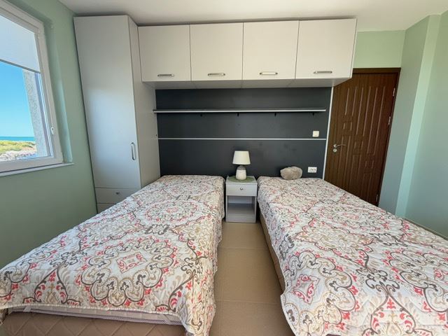 Spacious Apartment with 2 Bedrooms on the First Sea Line with Frontal Panoramic Sea View