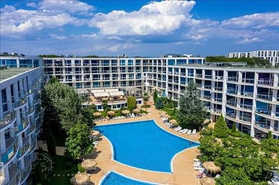 Furnished Studio in a Complex with a Swimming Pool and Spa in Sarafovo – 200 Metres from the Beach