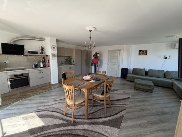Spacious apartment with one bedroom and sea view in the heart of Sarafovo with the possibility of conversion into an apartment with two bedrooms