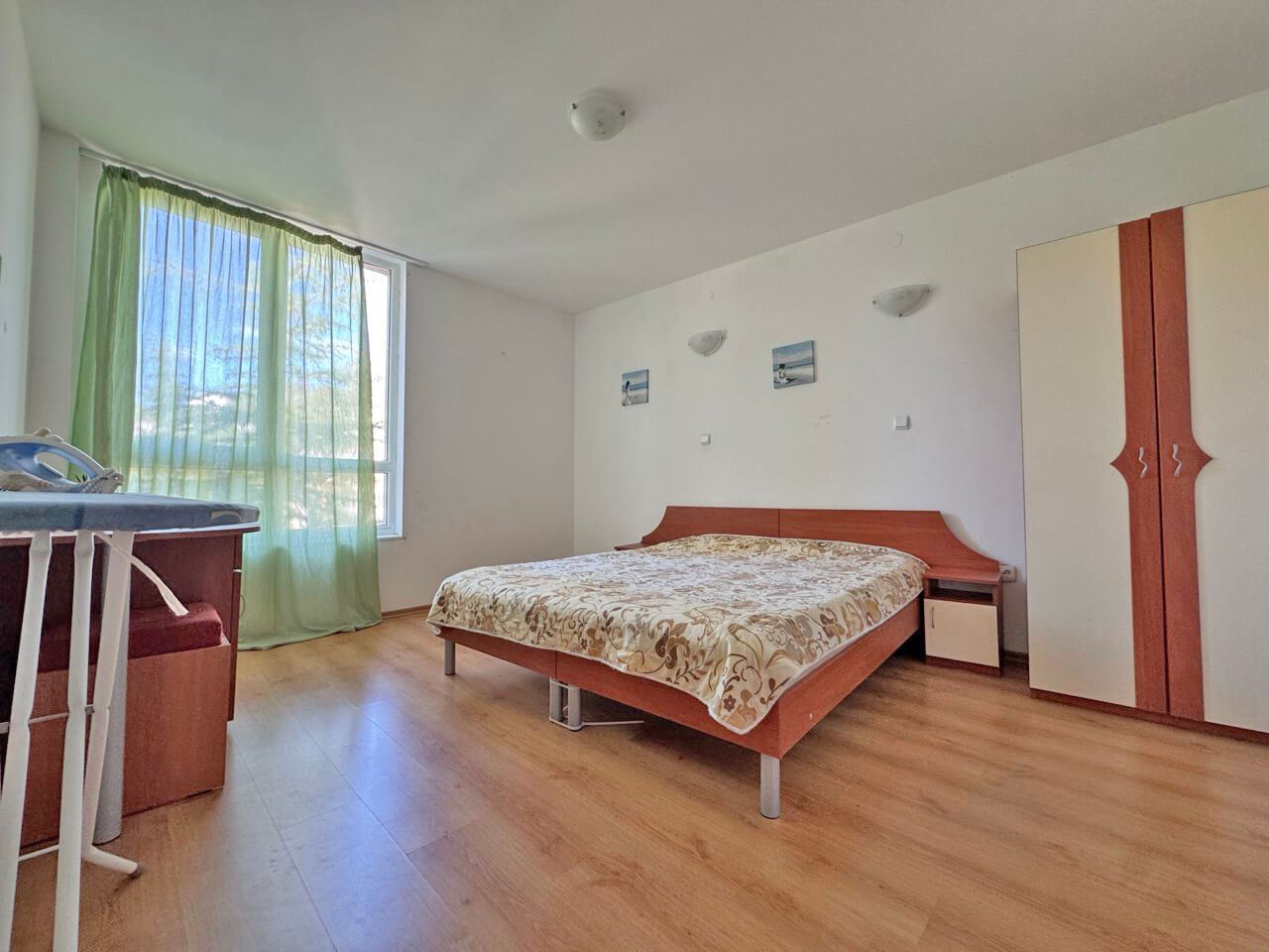 Furnished Apartment with Pool View in a Peaceful Green Area in Sunny Beach