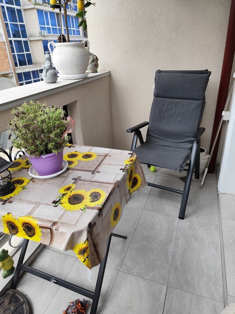 Luxury Three-room Apartment in a Well-Maintained Complex in Sunny Beach